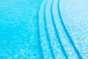 Klart Vand I Poolen