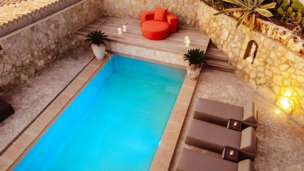 Ikono sunset lounge outdoor and indoor 02
