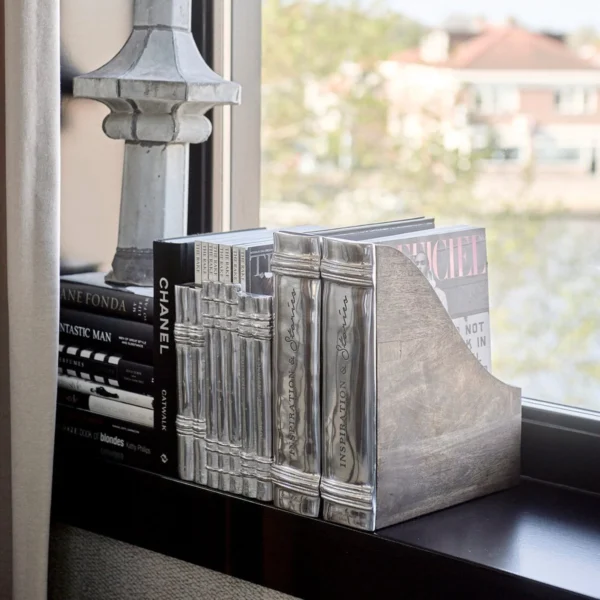 428640 the library holder (2)