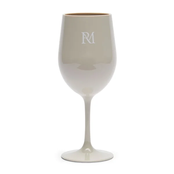 RM Monogram vinglas i beige akryl fra Rivièra Maison